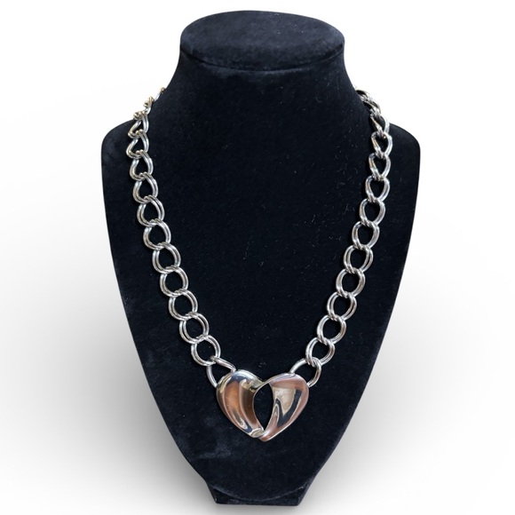 Jewelry - Silver Tone Open Heart Link Necklace | Chunky Statement Chain